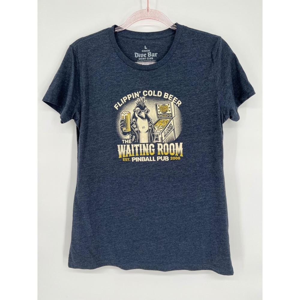 Dive Bar Shirt Club Graphic Tee Penguin Flippin' Cold Beer Pinball Pub T-Shirt L